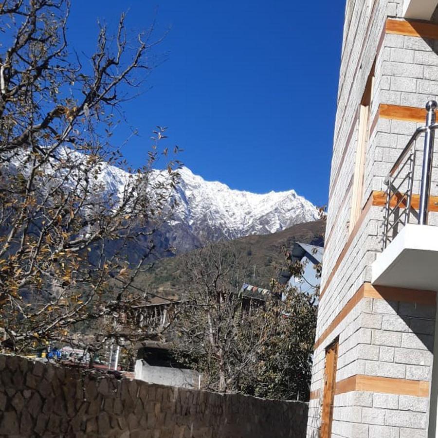 Nehru Kund Heights by JitaInn Manāli Exterior foto